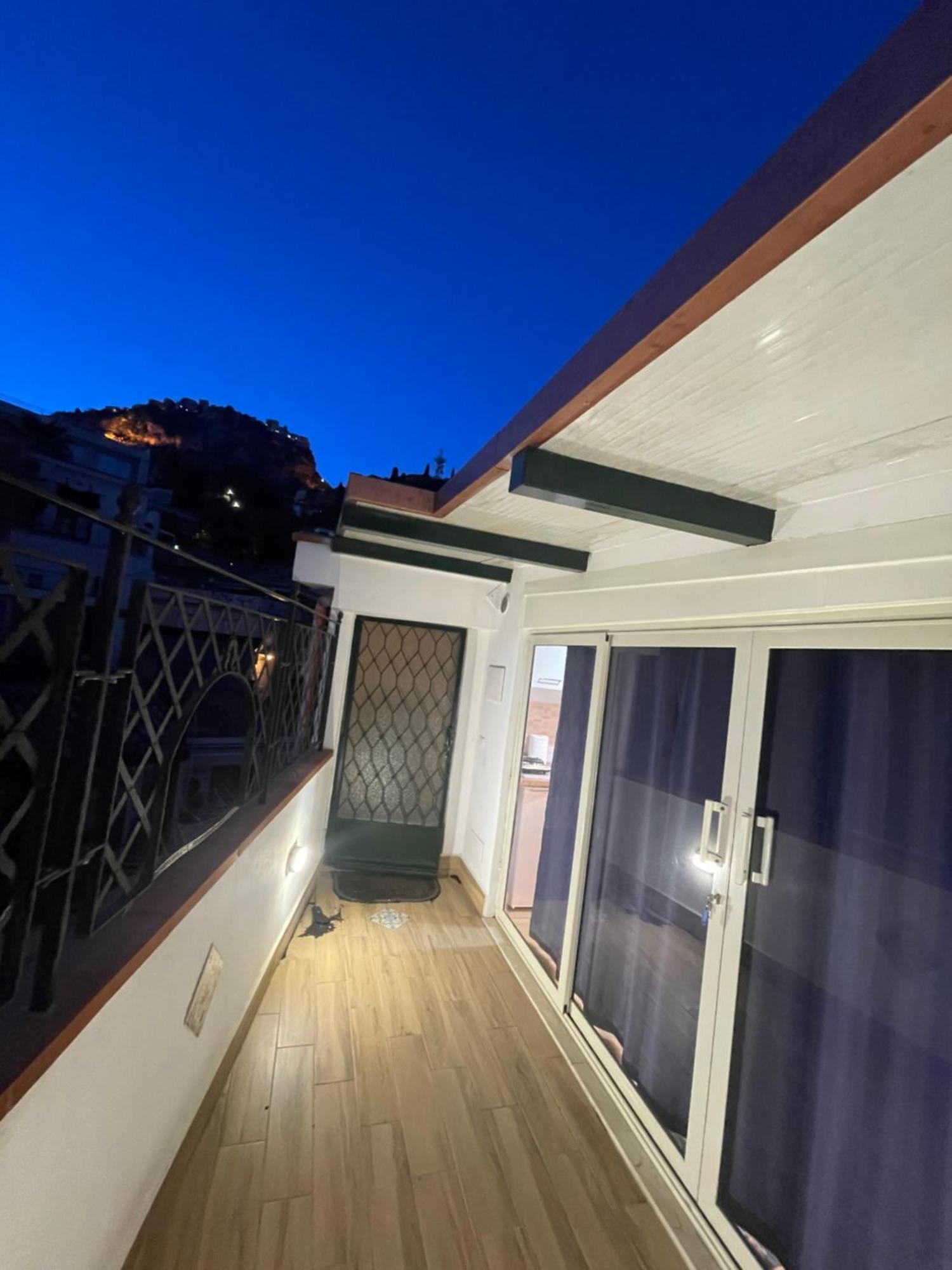 Taormina'S Sun Apartment Экстерьер фото