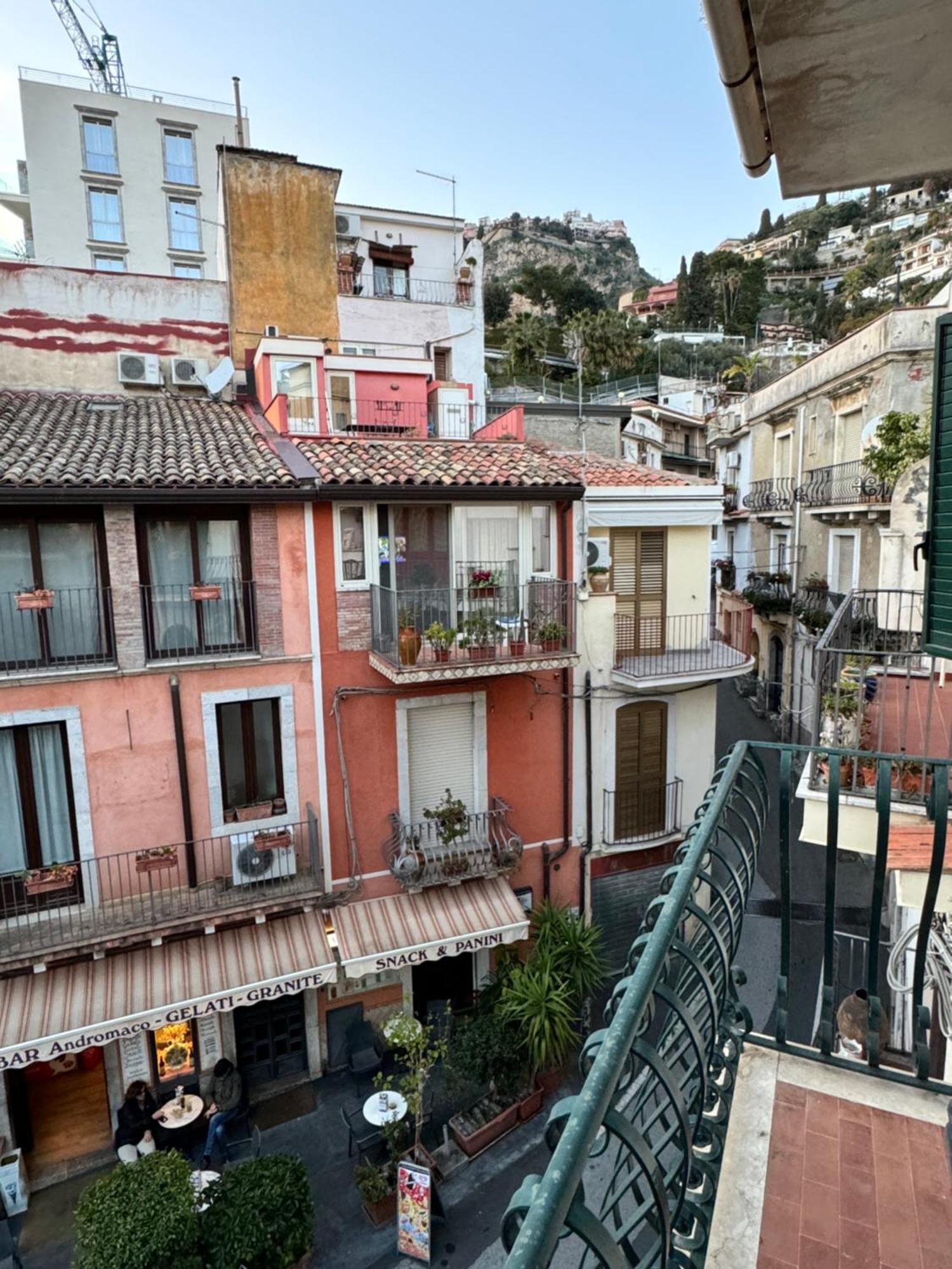 Taormina'S Sun Apartment Экстерьер фото