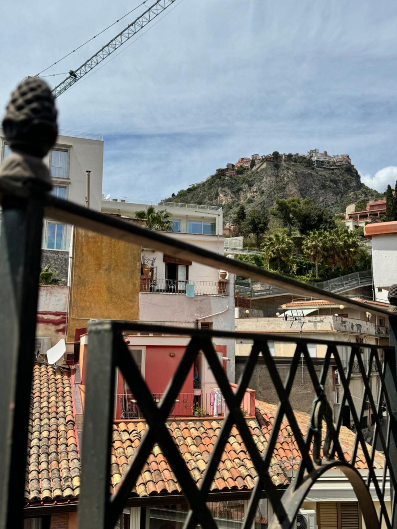 Taormina'S Sun Apartment Экстерьер фото